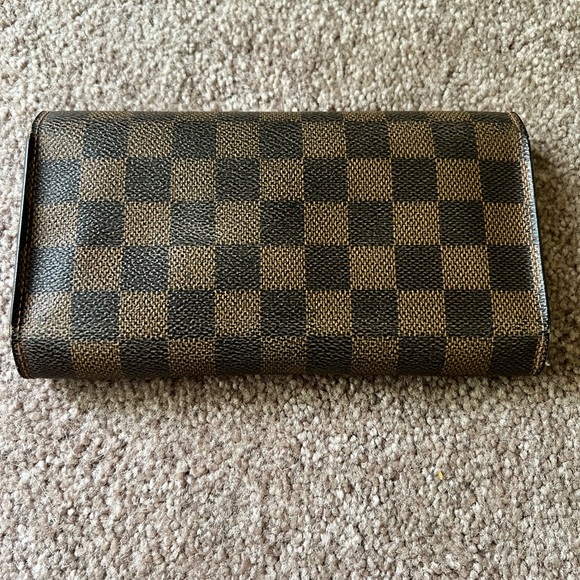 Louis Vuitton Damier Long Wallet, authentic, EUC - Picture 4 of 14